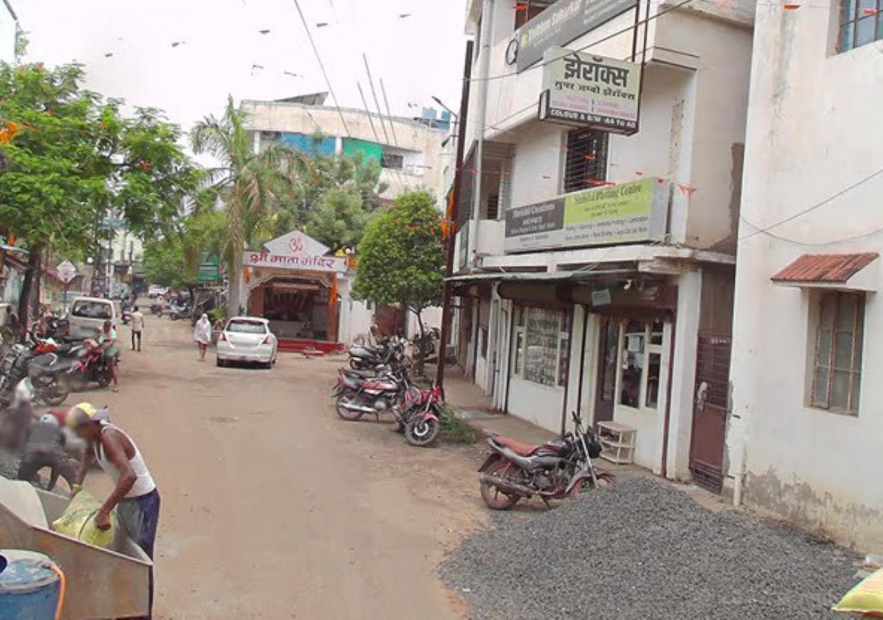 Hotel Mayur Restaurant Chandrapur Dış mekan fotoğraf