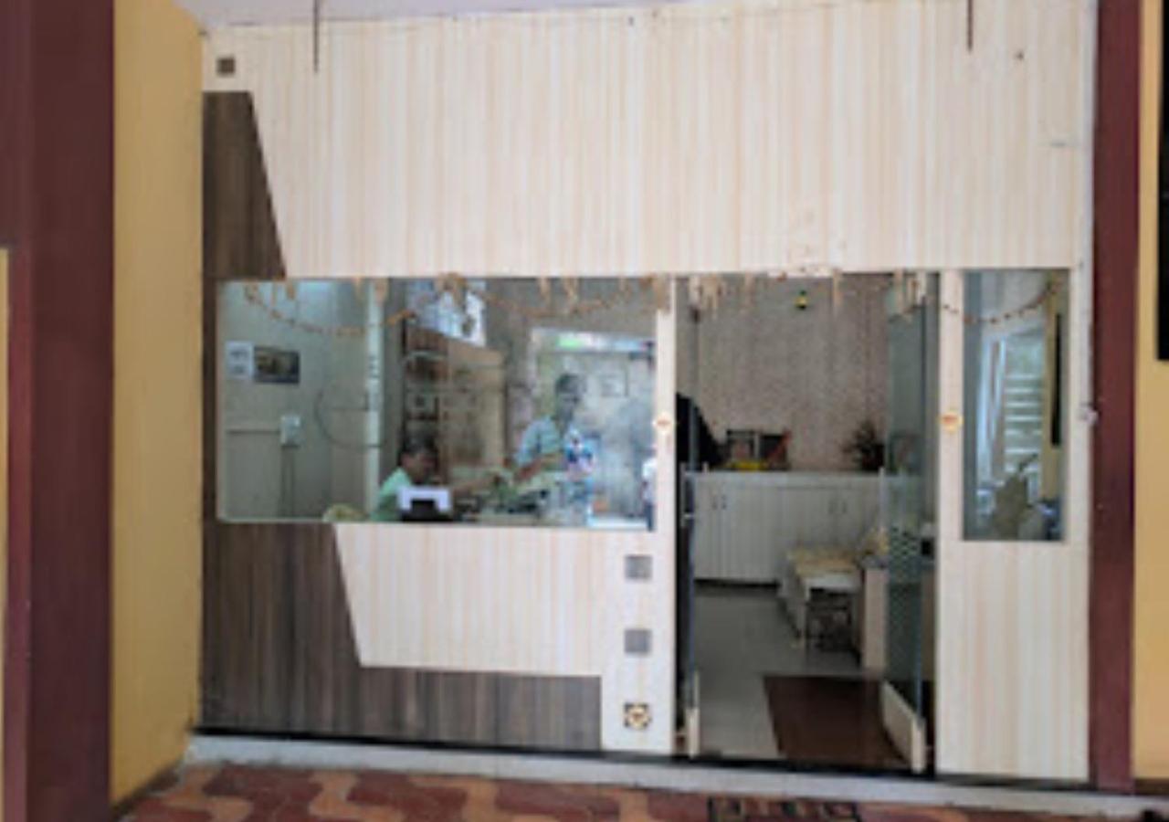 Hotel Mayur Restaurant Chandrapur Dış mekan fotoğraf