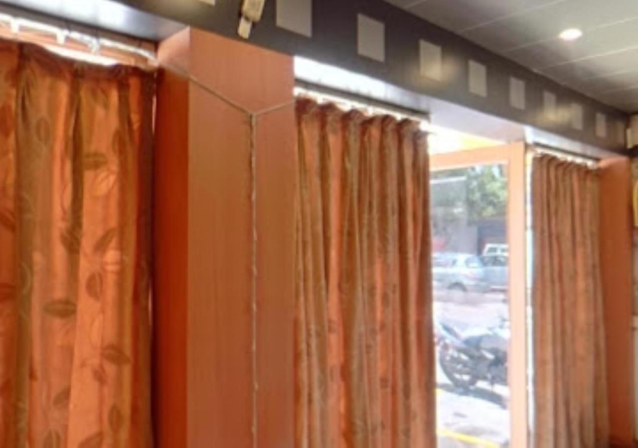 Hotel Mayur Restaurant Chandrapur Dış mekan fotoğraf