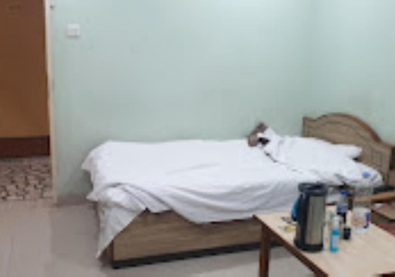 Hotel Mayur Restaurant Chandrapur Dış mekan fotoğraf