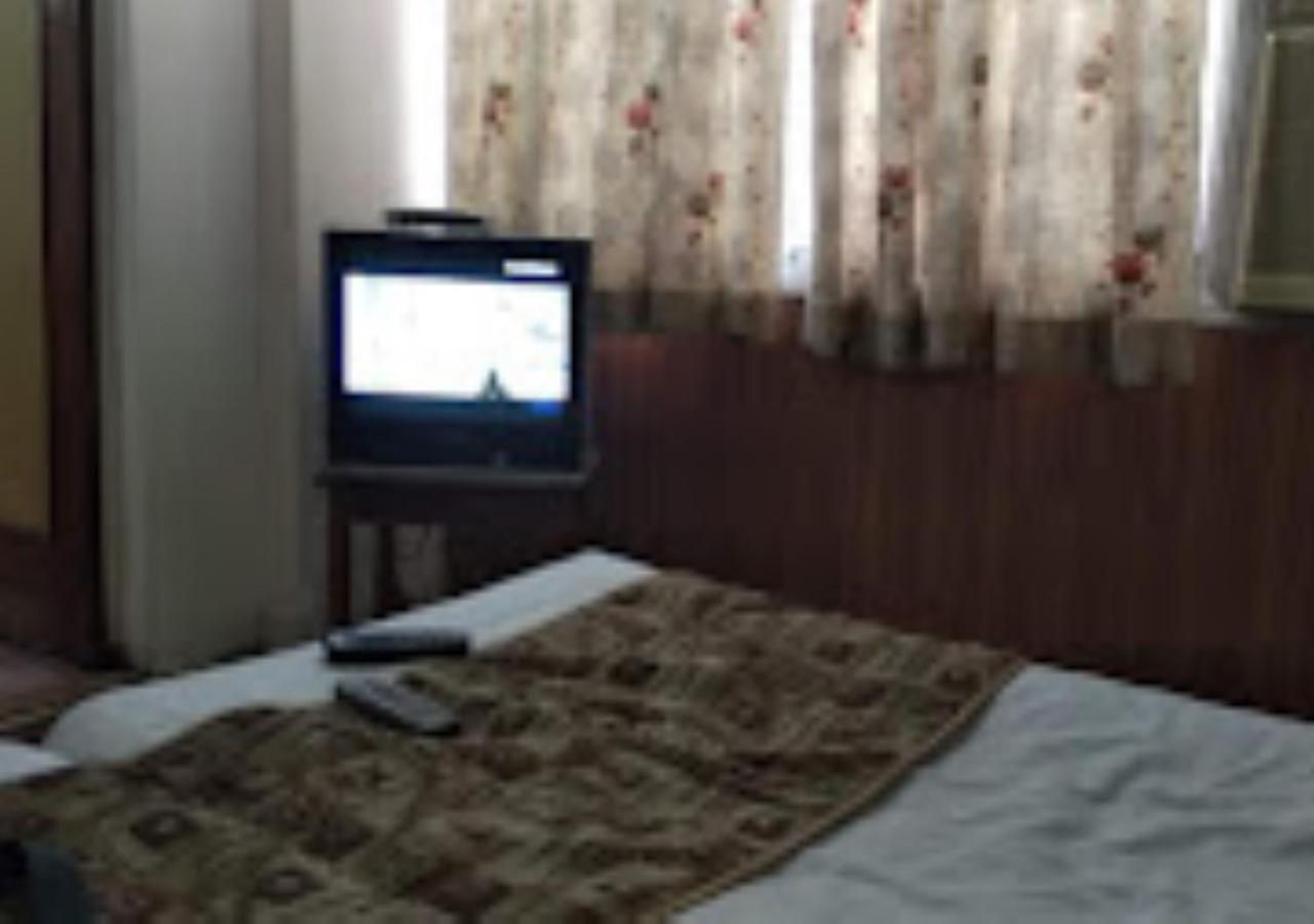 Hotel Mayur Restaurant Chandrapur Dış mekan fotoğraf