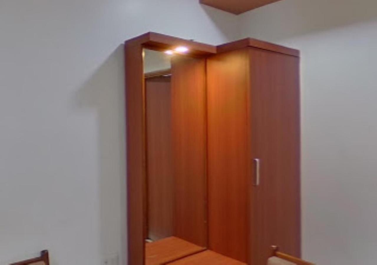 Hotel Mayur Restaurant Chandrapur Dış mekan fotoğraf